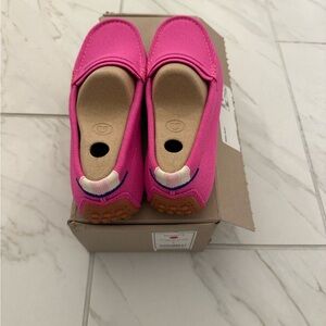 Rothy's Dragon Fruit Driver Shoes size 7